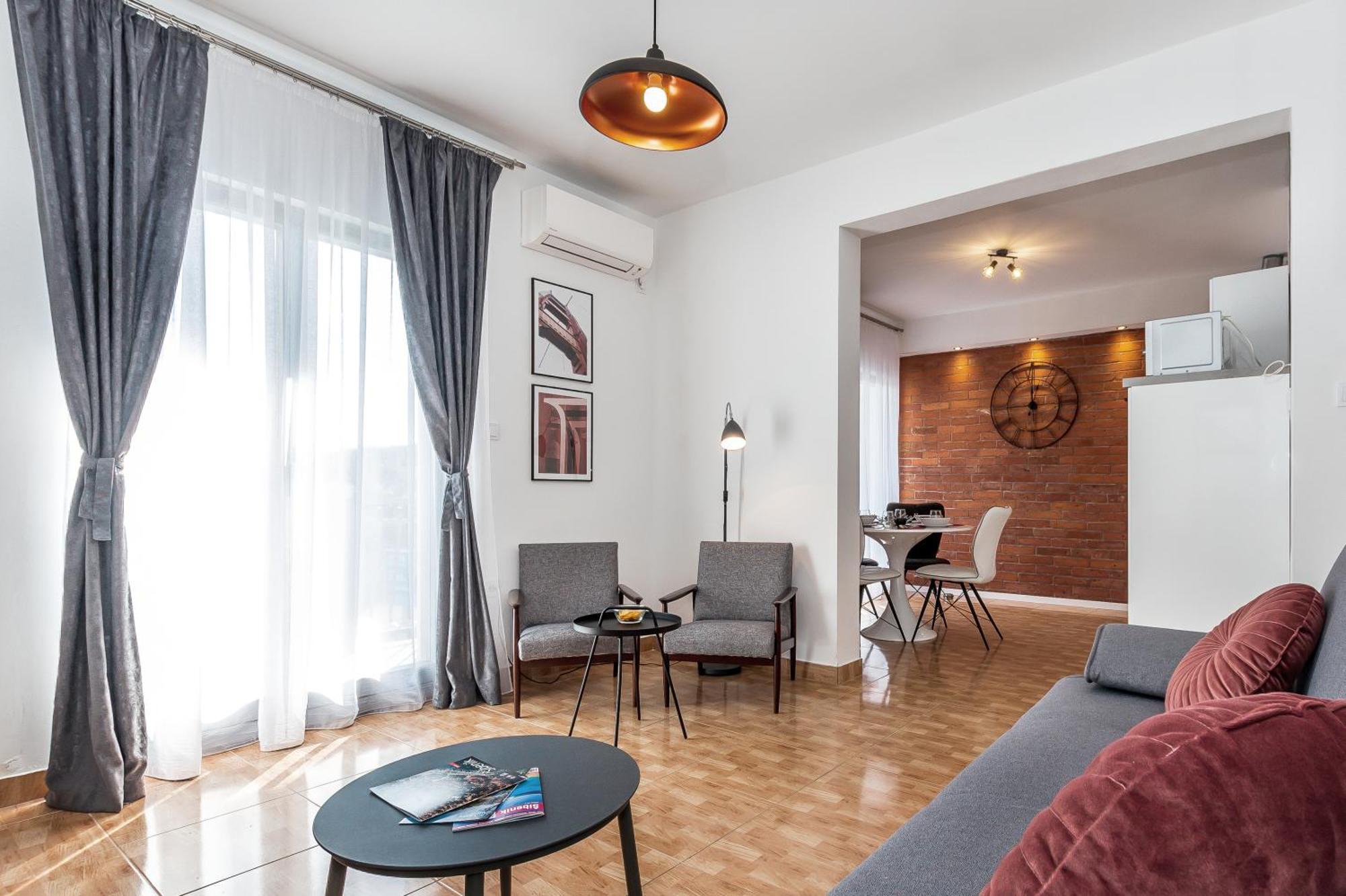 Apartments Tanya Sibenik Exterior photo